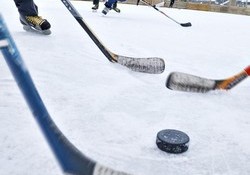 Pond Hockey